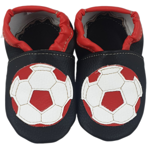 Kapcie Dreptulki ekoskóra czarna aplikacja piłka r. 18-34 