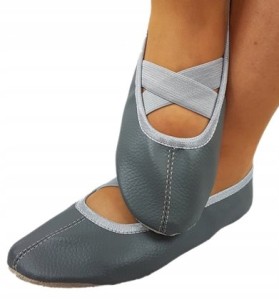 Baletki ekoskóra popiel gumka na krzyż