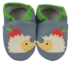 Kapcie Dreptulki ekoskóra popiel aplikacja jeż z jabłkiem r. 18-34