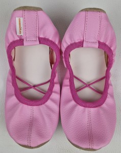 Baletki WYPRZEDAŻ różowe z fuksjową gumką na krzyż 