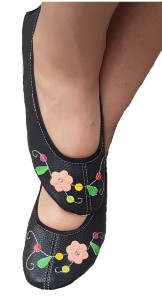 Baletki WYPRZEDAŻ czarne folkowe.