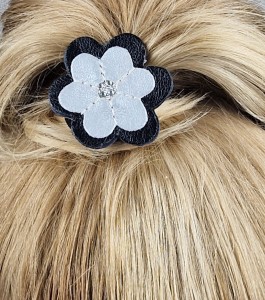 Gumka do włosów z KWIATKIEM 